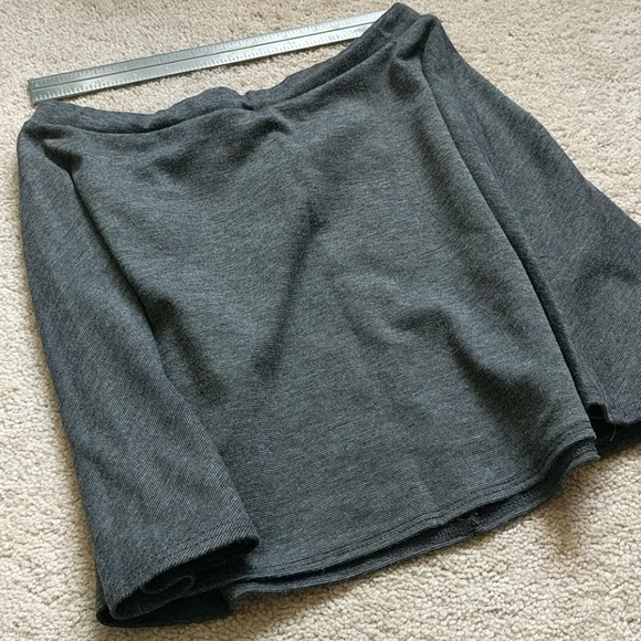 Comfy gray flare skirt - Picture 6 of 6